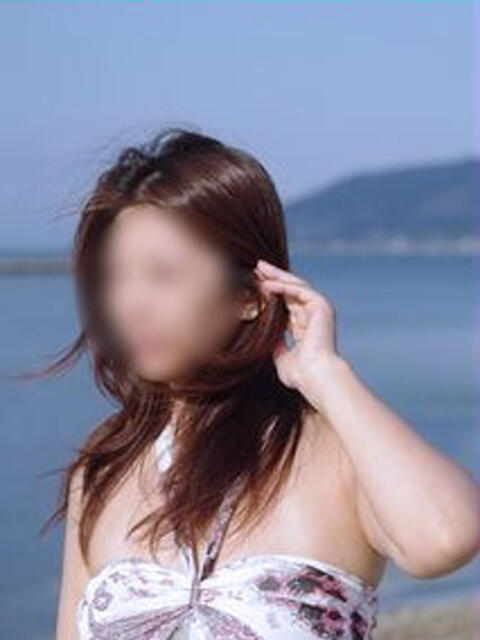 愛美(まなみ) 高知デリヘル倶楽部 人妻熟女専門店（人妻デリヘル）