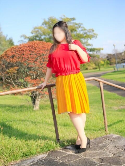 鈴原 めい こあくまな熟女たち太田店(KOAKUMAグループ)(人妻・熟女デリへル)