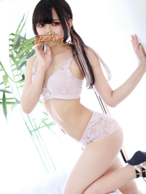 相葉あおい 池袋3P複数プレイ専門店 ハーレム(ホテヘル&デリヘル)