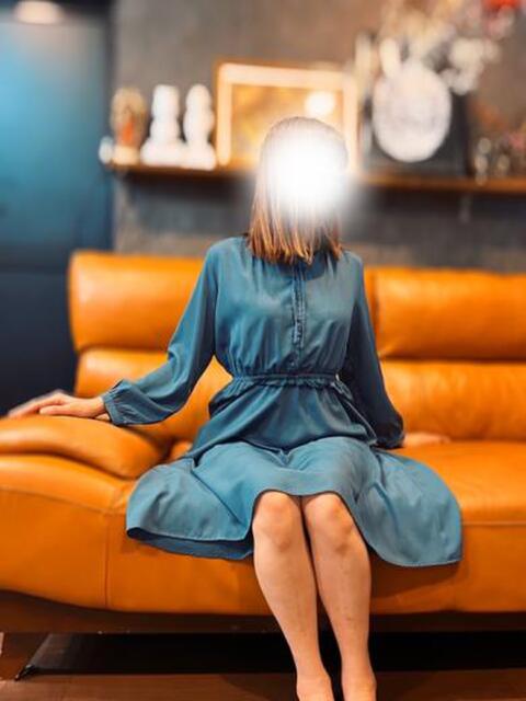 一之 瀬 人妻宅急便（人妻系デリヘル）