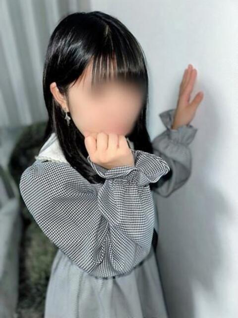 スズ 人妻生レンタル(デリヘル)