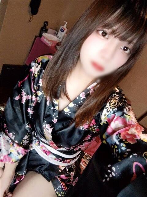 もえか 夜這い本舗（ファッションヘルス）