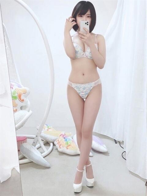 りつ 素人美少女専門　町田アンジェリーク（アンジェリークグループ）（デリヘル）