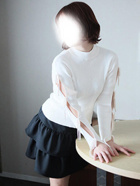 なの 神戸人妻援護会（人妻デリヘル）