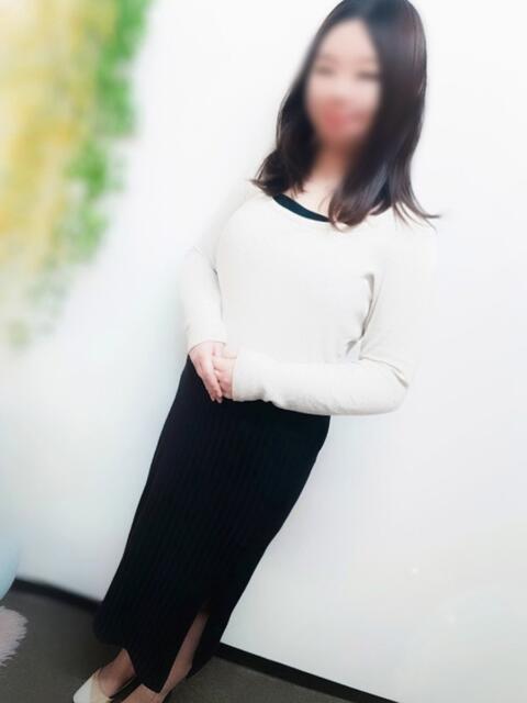 りいな 半熟ばなな 錦糸町(人妻・熟女待ち合わせデリヘル)