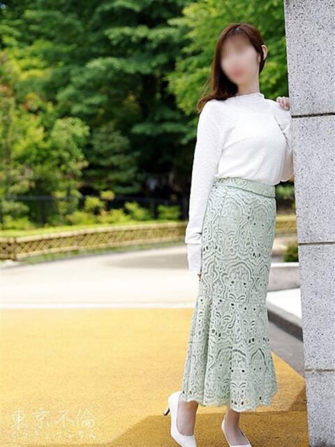 吉瀬聡美(さとみ) 東京不倫 渋谷店（人妻デリヘル）