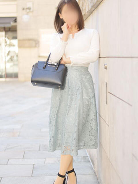初美 出会い系人妻ネットワーク錦糸町～小岩編（人妻デリヘル）