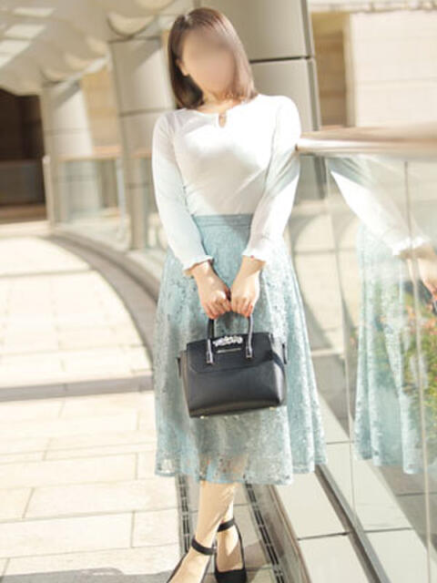 初美 出会い系人妻ネットワーク錦糸町~小岩編(人妻デリヘル)