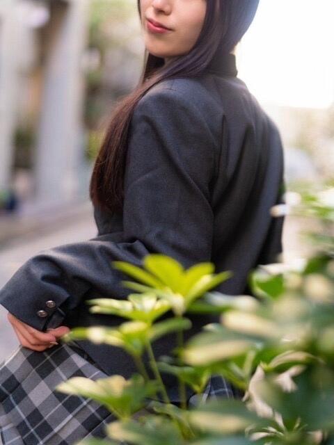 浅倉麻衣 アナザーフワリー（高級デリヘル）