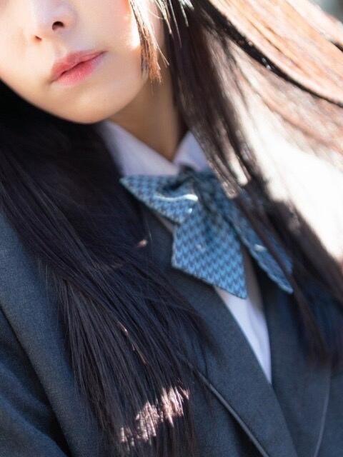 仲村菜々 アナザーフワリー（高級デリヘル）