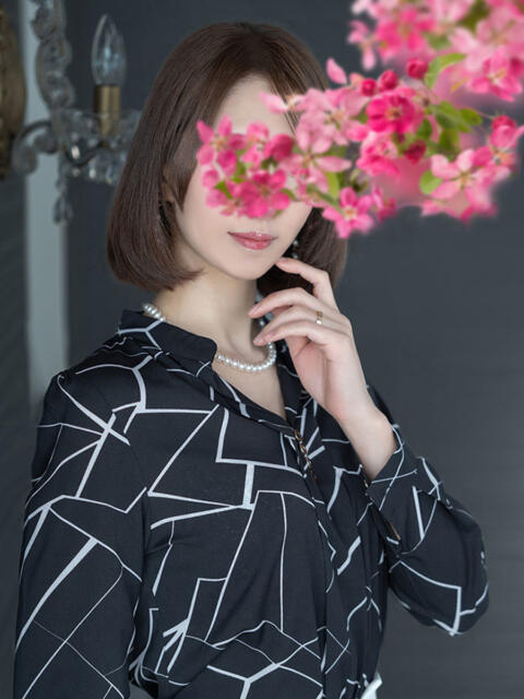 芽吹エマ ローテンブルク（高級ソープランド）