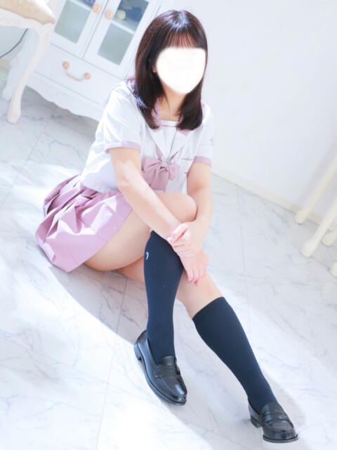 りこ 山梨　風俗　デリヘル　 『ラブ＆ピース学園』（デリヘル）