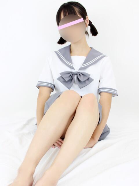 えみり 世界のあんぷり亭 新宿総本店（激安オナクラ）