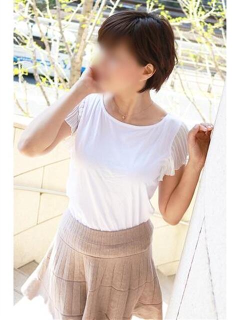 ななか 奥鉄オクテツ東京店(デリヘル市場)(駅待ち合わせ型人妻デリヘル)