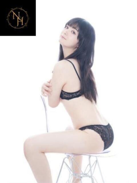 霜月みぞれ(ニューハーフ) 人妻生レンタル(デリヘル)