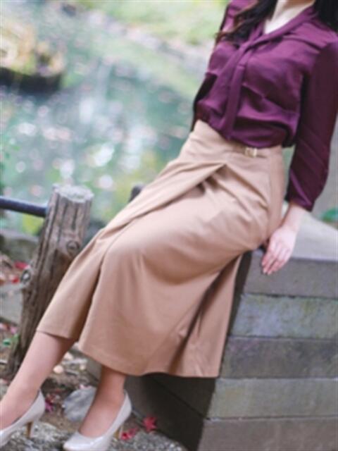 松井(まつい) 人妻出逢い会 百合の園 新宿店（人妻系デリヘル）