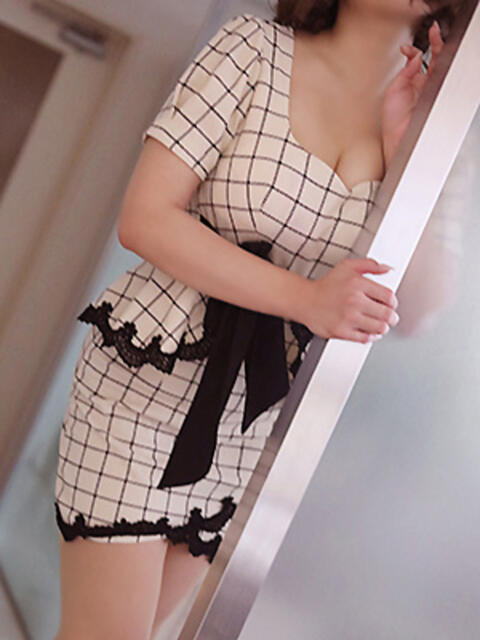 沢谷(さわたに) 人妻出逢い会 百合の園 新宿店（人妻系デリヘル）