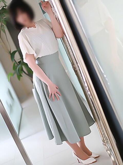 濱野(はまの) 人妻出逢い会 百合の園 新宿店（人妻系デリヘル）