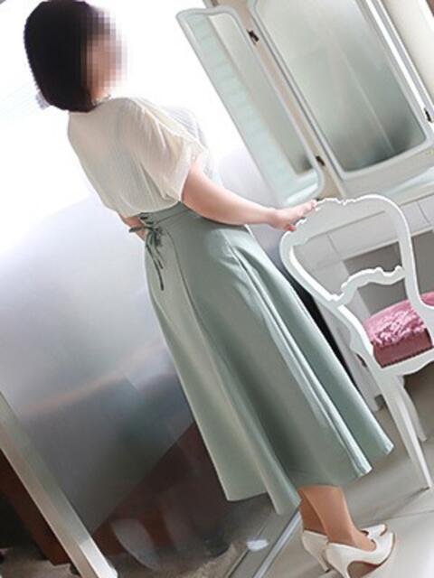 濱野(はまの) 人妻出逢い会 百合の園 新宿店（人妻系デリヘル）