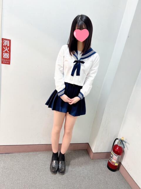 りる 池袋S級素人派遣型東京美少女物語（派遣型リフレ）