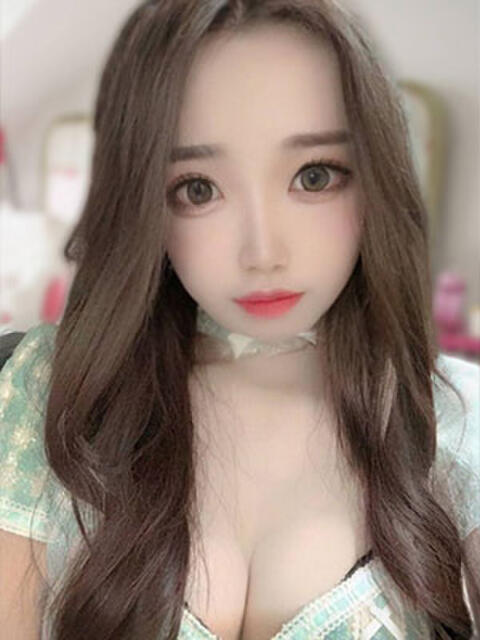 みお ワンチャン!!!アヘ顔全開あざとギャル(デリヘル)