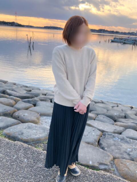 愛須　さとみ 30・40・50代☆人妻熟女コレクション（人妻系デリヘル）