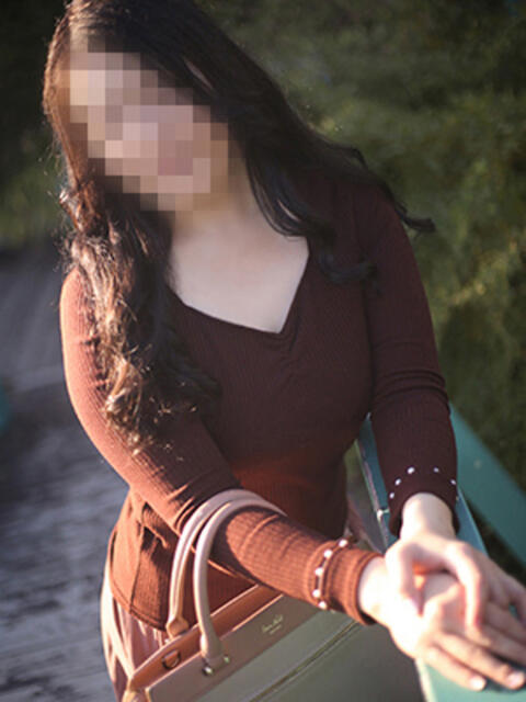 音華(おとか) 人妻出逢い会 百合の園 池袋店（人妻系デリヘル）