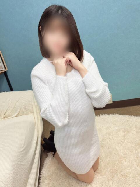 ななみ 横浜ひよこ倶楽部（素人系夜這いイメクラ）