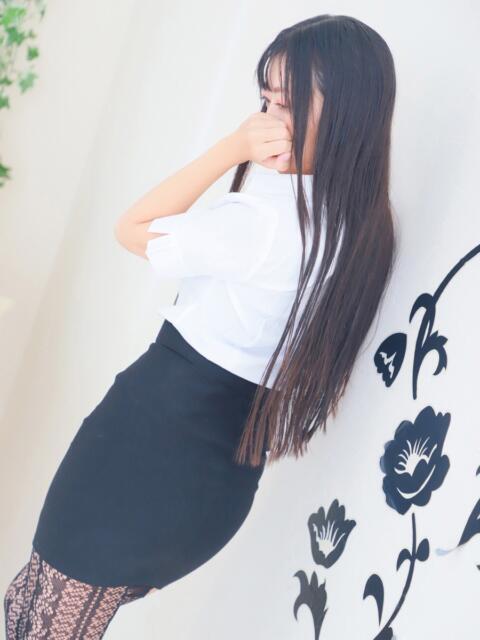 秋月　めい NADIA神戸店（アロマエステ性感回春マッサージ）