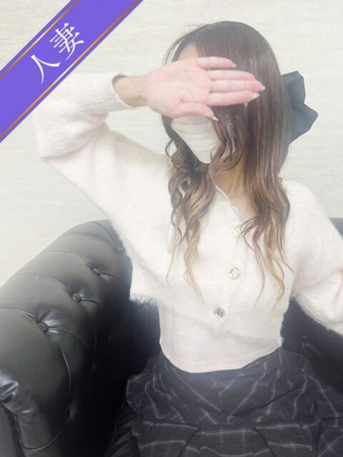 みなみ 人妻の雫 岡山店（人妻系デリヘル）