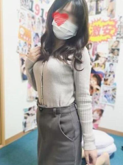 ねね 激安デリヘル1919DX(デリヘル)