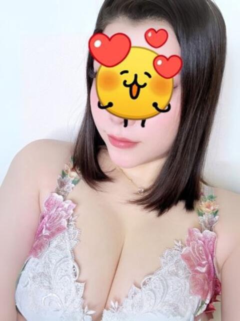 なな キミの乳首が好き!!大阪店(待ち合わせ&デリバリーオナクラ)