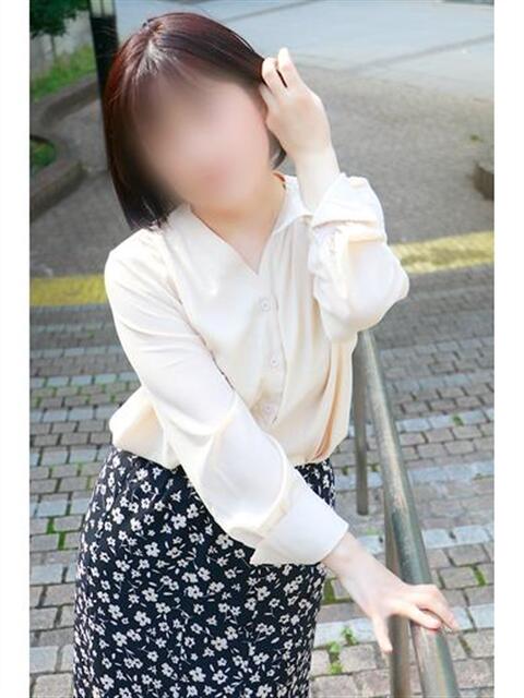 ことは 奥鉄オクテツ東京店（デリヘル市場）（駅待ち合わせ型人妻デリヘル）