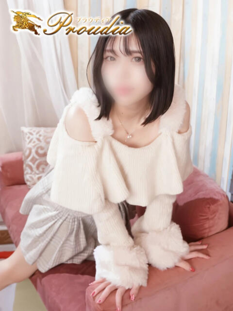 ☆なこ(22)☆ ◆プラウディア◆AAA級素人娘在籍店（デリヘル）