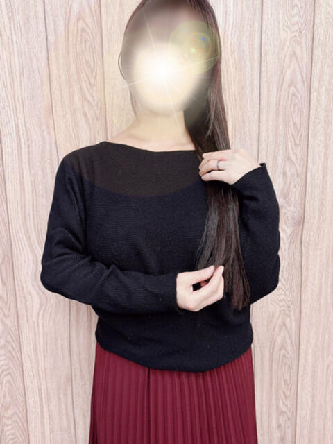 こまち 松戸駅西口ママ友さーくる(人妻デリヘル)