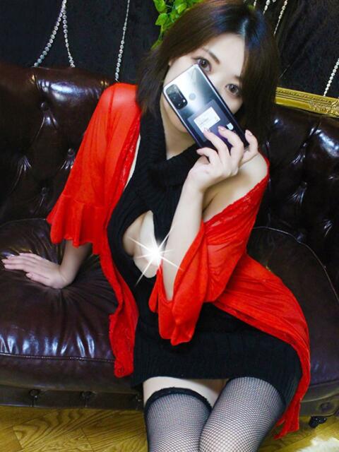 なるみ ドキドキＮＴＲ寝取られ生電話（デリヘル）