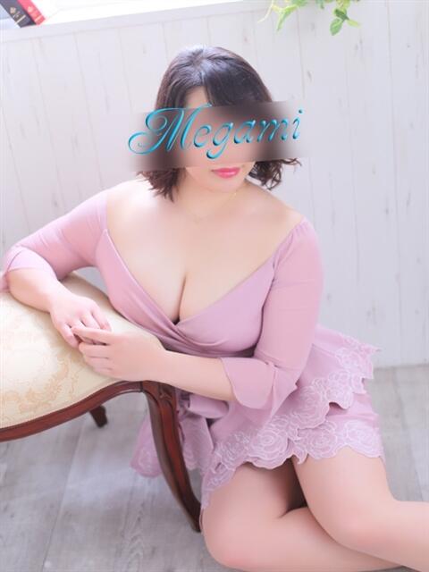 はるな ~優しい若妻倶楽部~Mrs.女神(人妻デリヘル)