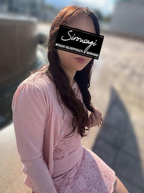 ゆみ しろうさぎ（人妻デリヘル）