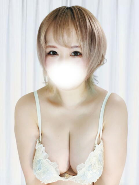 みつき 西船巨乳ぽっちゃり　乳神さま（デリヘル）