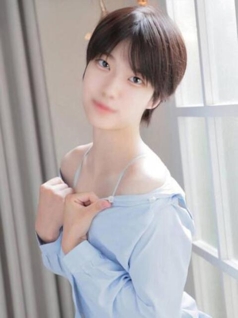 卯月いおり 池袋パラダイス(ホテヘル&デリヘル)