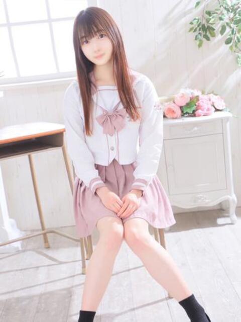 白桃さら 池袋パラダイス(ホテヘル&デリヘル)