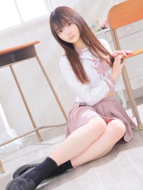 白桃さら 池袋パラダイス(ホテヘル&デリヘル)