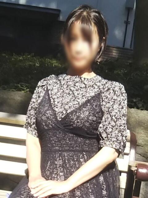ひまり イキぬき倶楽部（待ち合わせ型人妻デリヘル）