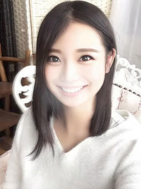 清水かこ 断りきれない美人マッサージ嬢たち（デリヘル＆エステ）