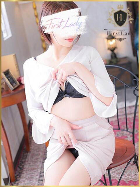 ひな ファーストレディ(博多)（デリヘル）