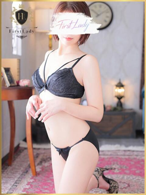 ひな ファーストレディ(博多)（デリヘル）