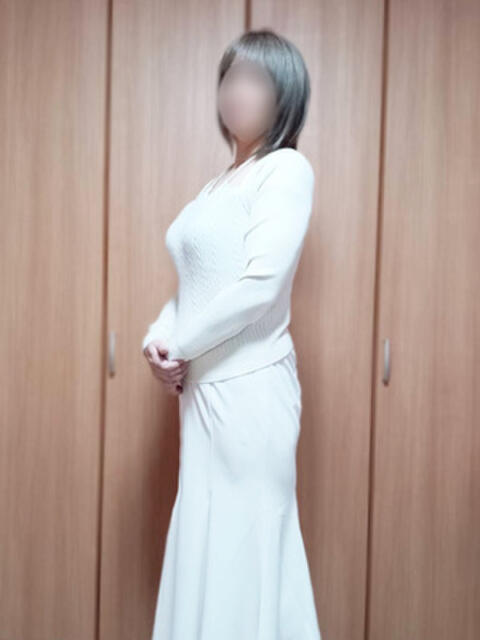 嶋田 イキなり生不倫 小田原店（人妻デリヘル）