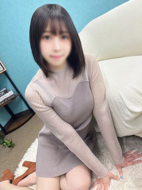 みお 横浜ひよこ倶楽部（素人系夜這いイメクラ）