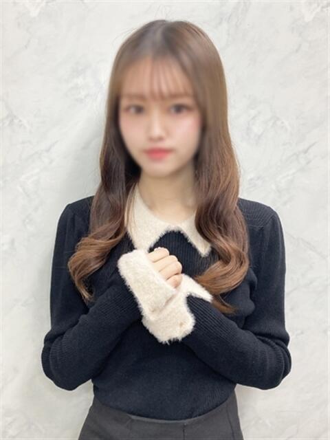 もね 渋谷くいーんず（素人専門ホテヘル＆デリヘル）