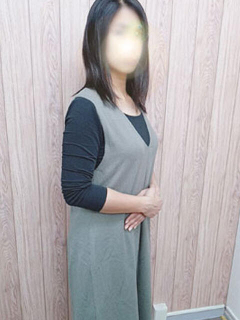 あんり 松戸駅西口ママ友さーくる(人妻デリヘル)